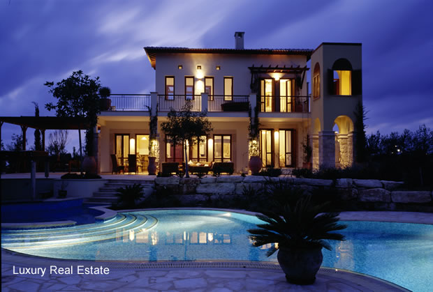 International luxury real estate